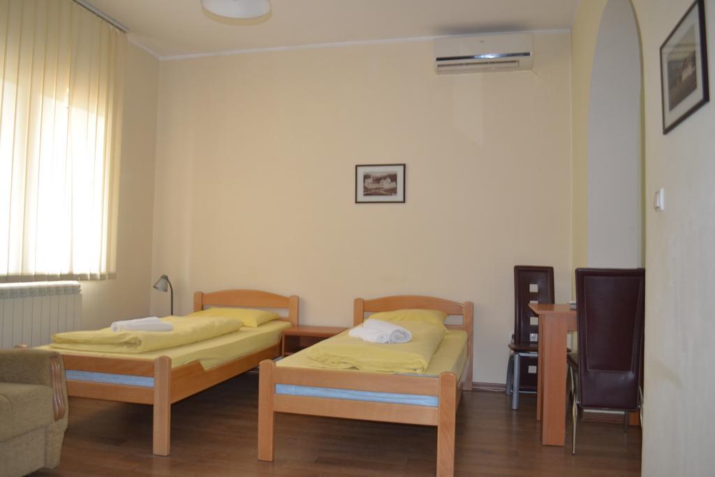Apartments Tanja Banja Koviljaca Bilik gambar
